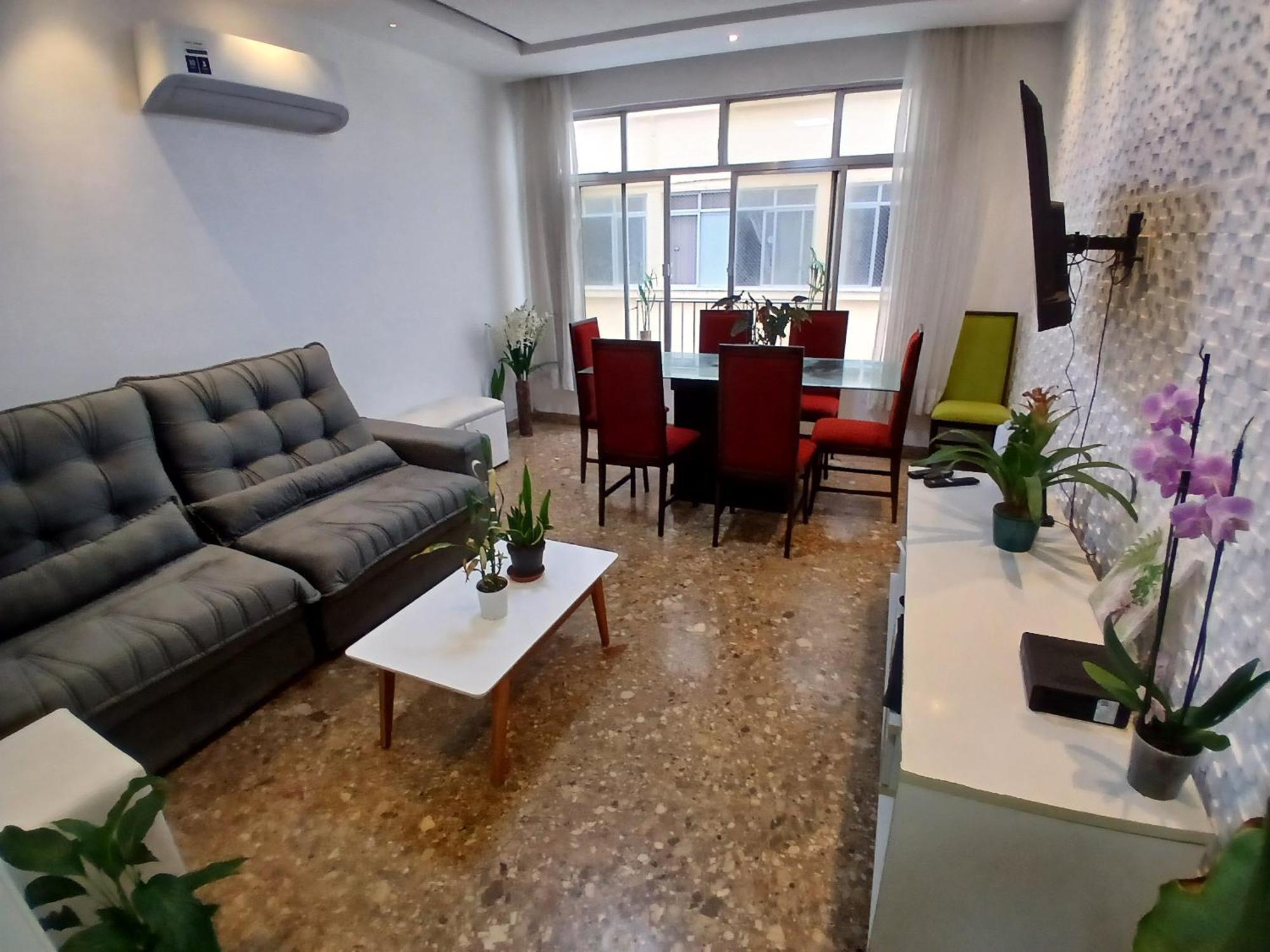 Homestay With Private Bathroom In A Shared Rio de Janeiro